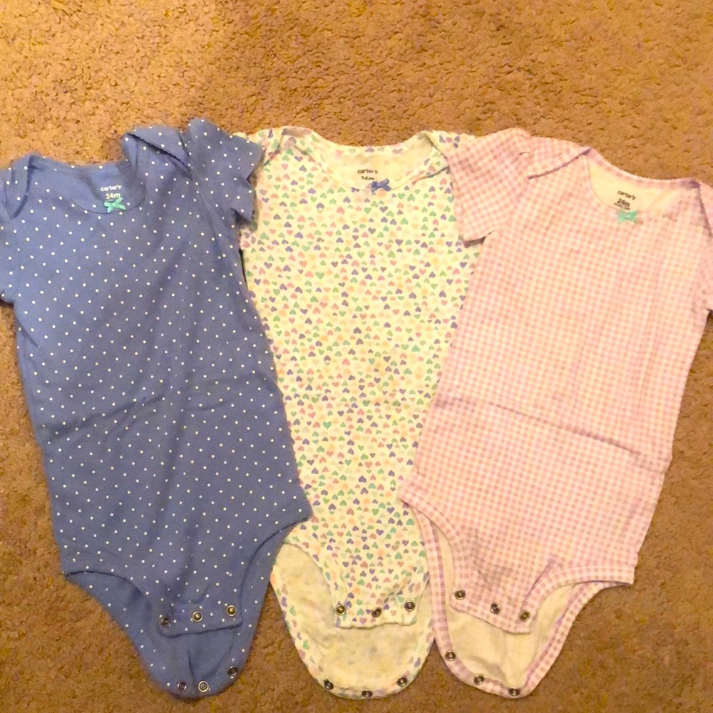 3 onesies size 24 month